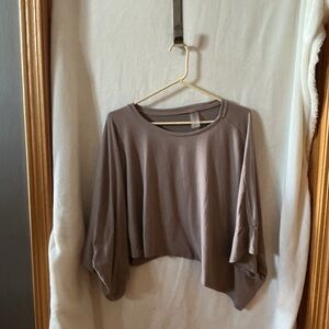 Elegant Women's Taupe Crop Top